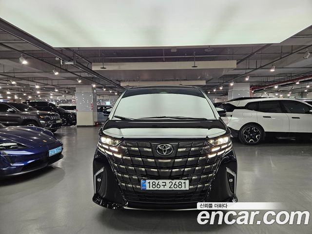 Toyota Alphard 2025 — photo 1
