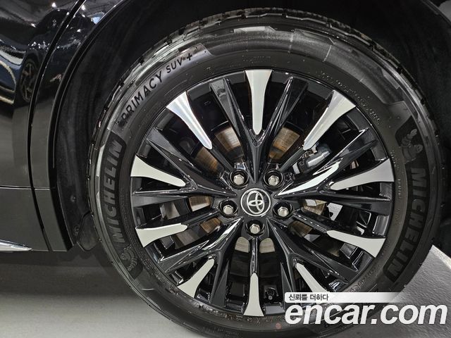 Toyota Alphard 2025 — photo 20