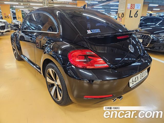 Volkswagen Beatle 2015 — photo 2