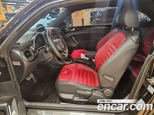 Volkswagen Beatle 2015 — photo 10