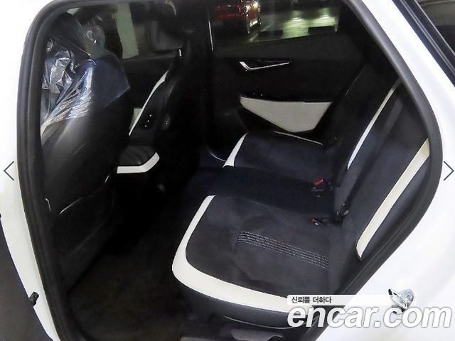 Kia EV6 2023 — photo 8
