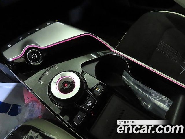 Kia EV6 2023 — photo 12