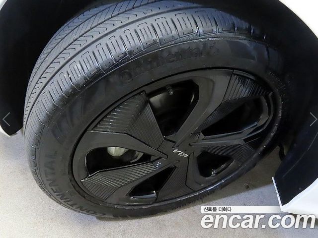 Kia EV6 2023 — photo 20
