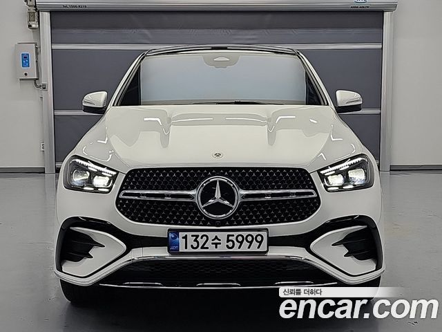 Mercedes-Benz GLE-Class 2026 — photo 2