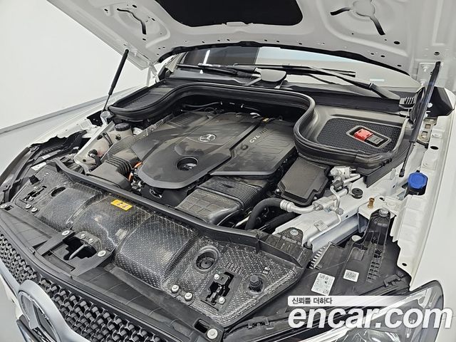 Mercedes-Benz GLE-Class 2026 — photo 5