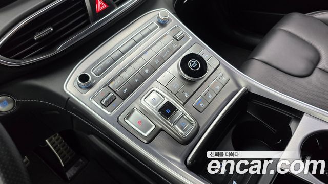 Hyundai Santafe 2021 — photo 12