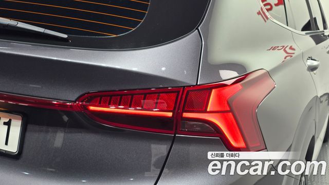 Hyundai Santafe 2021 — photo 9