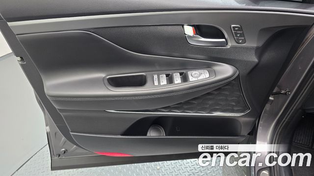 Hyundai Santafe 2021 — photo 14