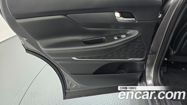 Hyundai Santafe 2021 — photo 15