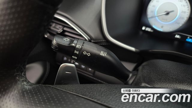 Hyundai Santafe 2021 — photo 29