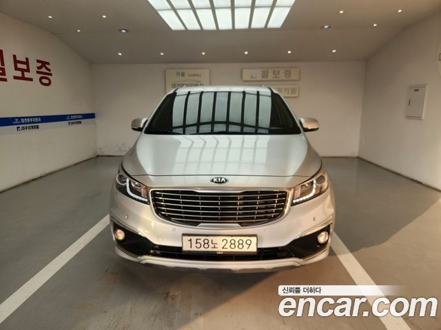 Kia Canival 2016 — photo 2