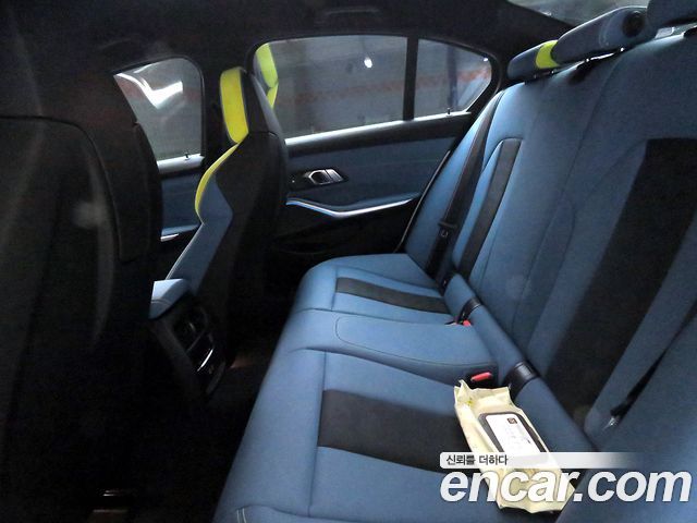 BMW M3 2024 — photo 17