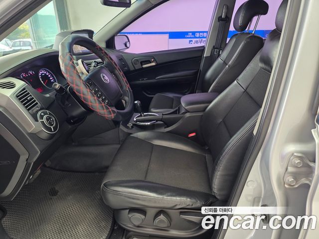 KG Mobility KORANDO 2012 — photo 10