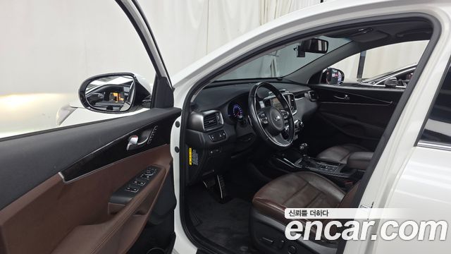 Kia Sorento 2017 — photo 13