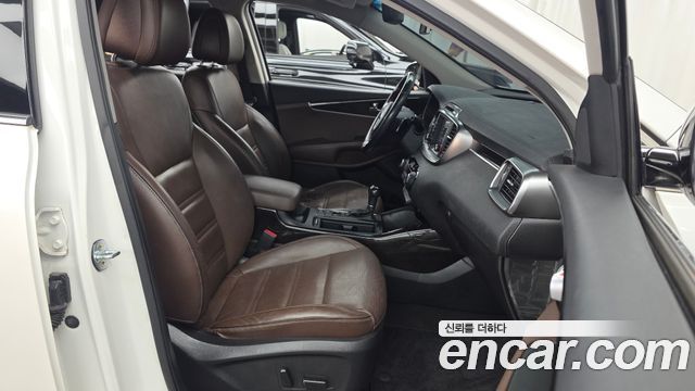 Kia Sorento 2017 — photo 17