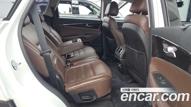 Kia Sorento 2017 — photo 18