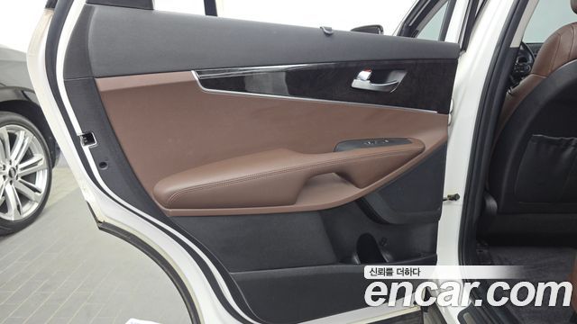 Kia Sorento 2017 — photo 15