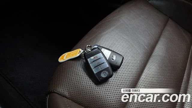 Kia Sorento 2017 — photo 16