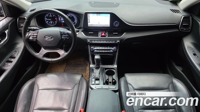 Hyundai Grandeur 2018 — photo 10