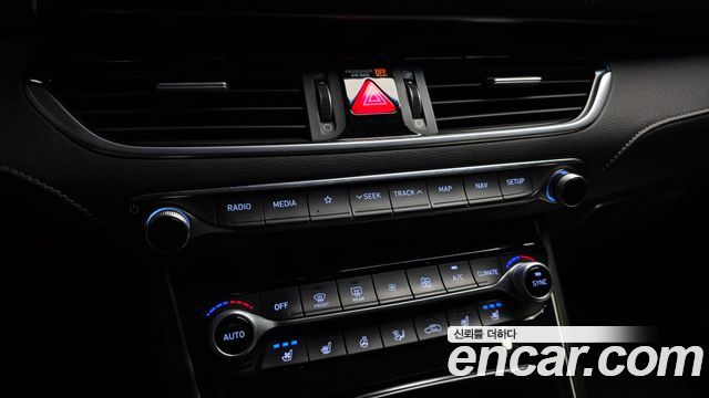 Hyundai Grandeur 2018 — photo 23