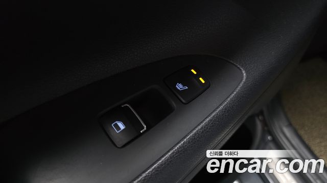 Hyundai Grandeur 2018 — photo 28