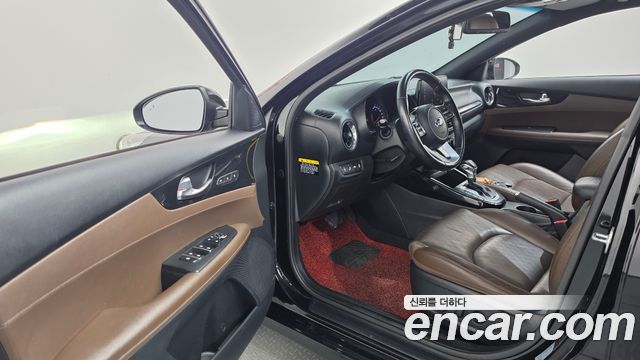 Kia K3 2019 — photo 13