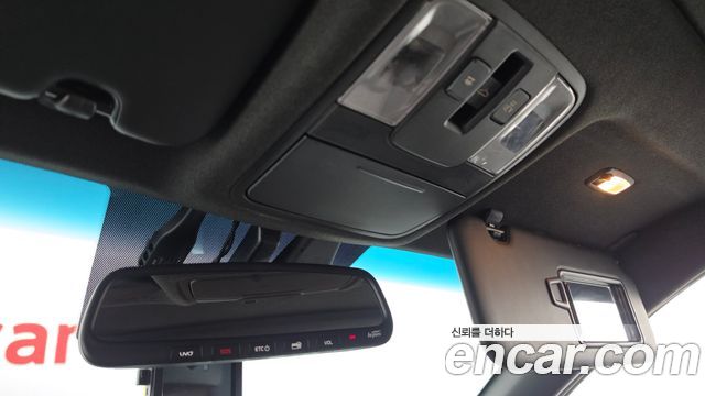 Kia K3 2019 — photo 29