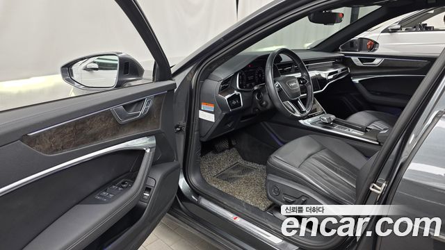 Audi A6 2020 — photo 10