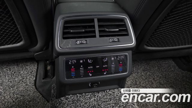 Audi A6 2020 — photo 18