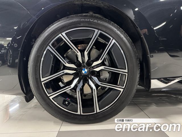 BMW 7-Series 2026 — photo 17
