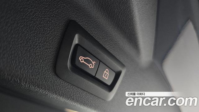 BMW X5 2021 — photo 26