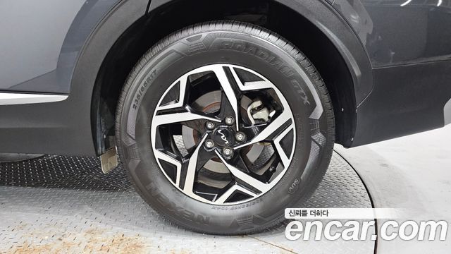 Kia Sportage 2022 — photo 7