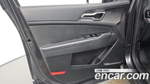 Kia Sportage 2022 — photo 14