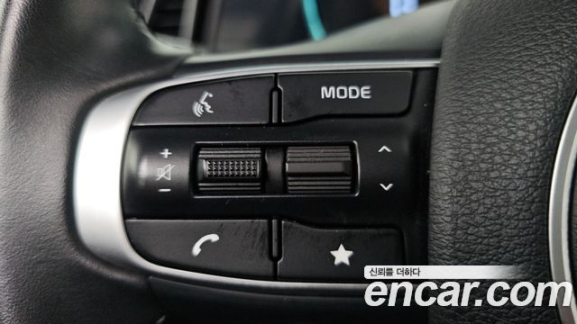 Kia Sportage 2022 — photo 28