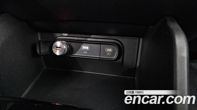 Kia Sportage 2022 — photo 30