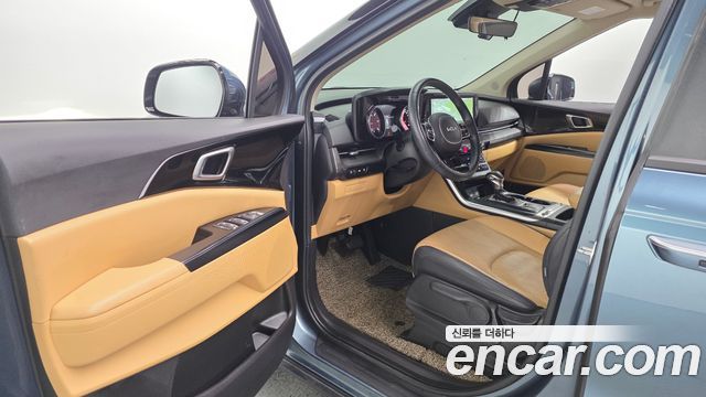Kia Canival 2022 — photo 13