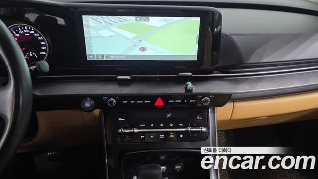 Kia Canival 2022 — photo 19