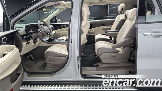 Kia Canival 2025 — photo 11