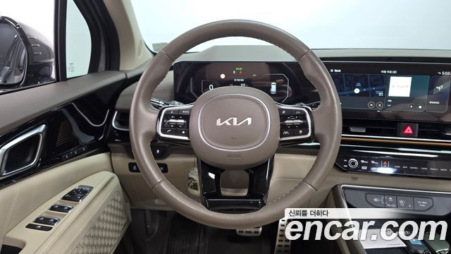 Kia Canival 2025 — photo 12