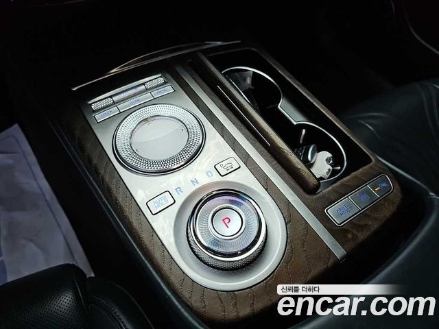 Genesis G80 2021 — photo 8