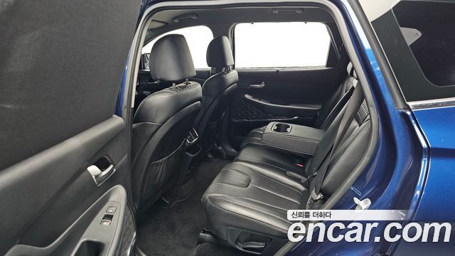 Hyundai Santafe 2019 — photo 18