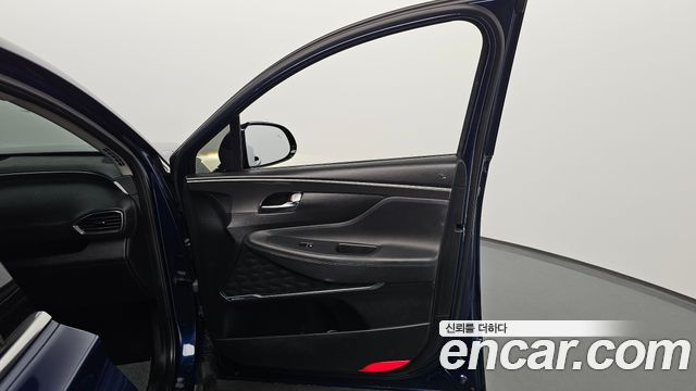 Hyundai Santafe 2019 — photo 14