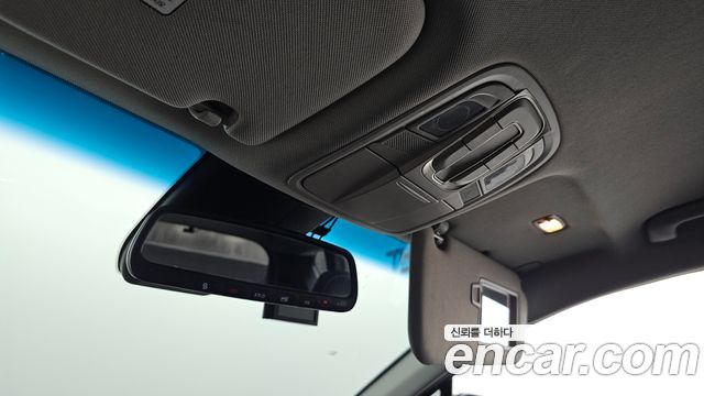 Hyundai Santafe 2019 — photo 28