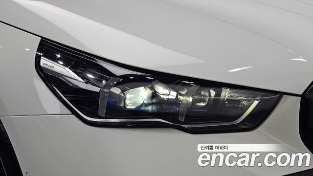 BMW 5-Series 2025 — photo 8