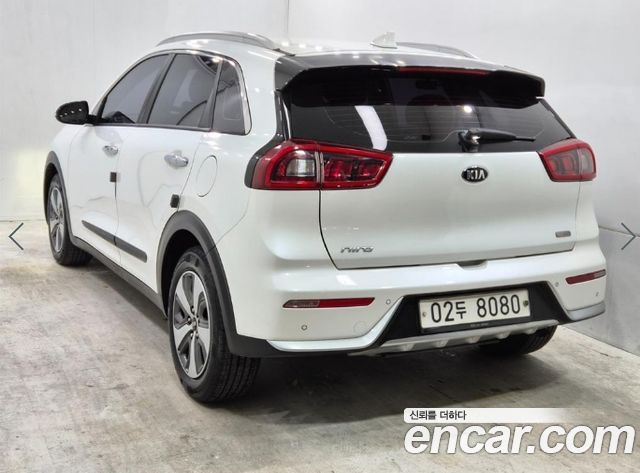 Kia Niro 2018 — photo 4