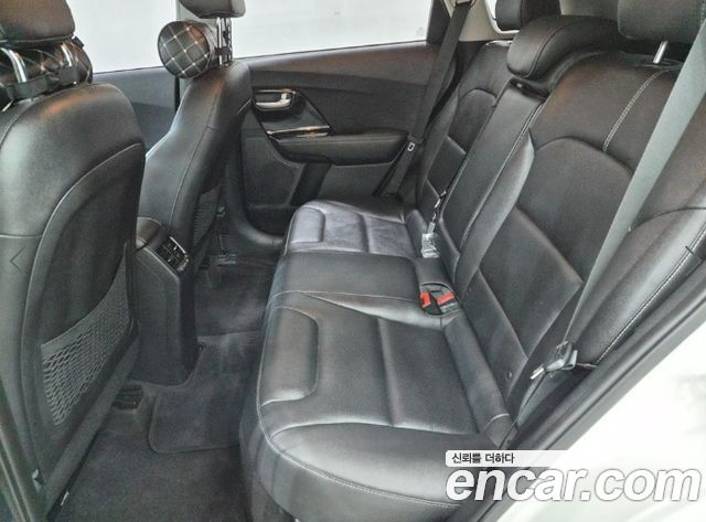 Kia Niro 2018 — photo 7