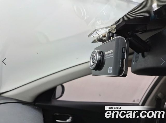 Kia Niro 2018 — photo 16