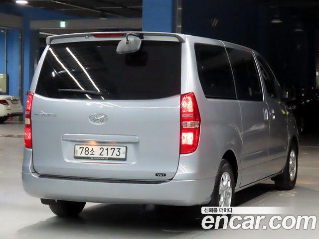 Hyundai Starex 2013 — photo 4