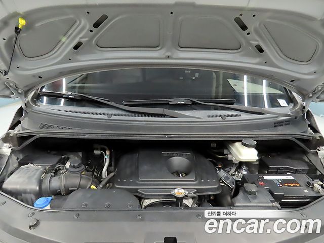 Hyundai Starex 2013 — photo 19