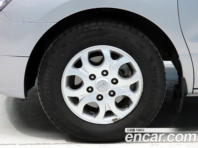 Hyundai Starex 2013 — photo 20